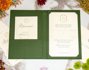 Folio de invitación de lino – Pino / Tamaño personalizado y bolsillos en las esquinas / Impresión en lámina con logotipo o texto