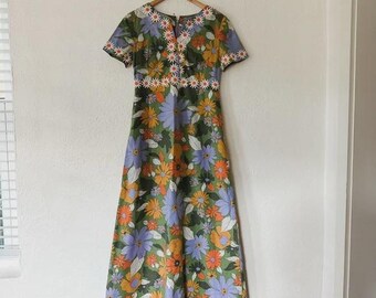 Vintage Womens 1970s Handmade Floral Maxi Dress