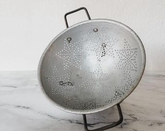 Vintage Mirro Chippy Aluminum Metal Colander with Star Design