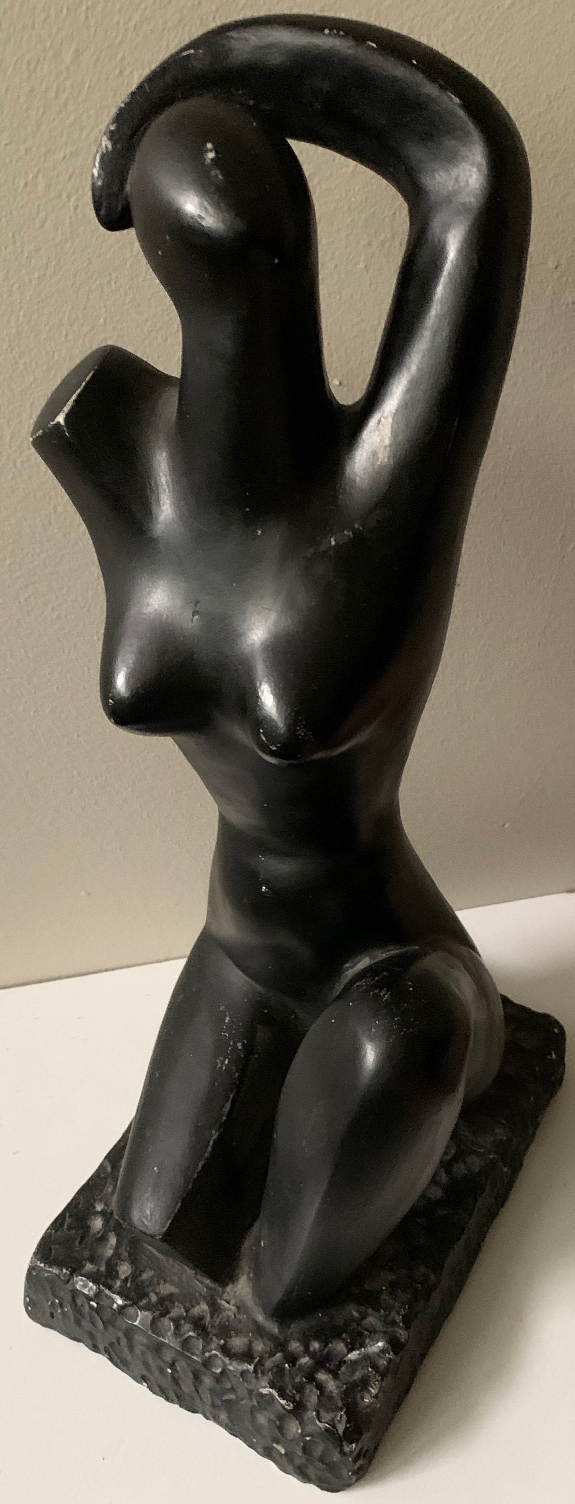 Modern Shiny Silver Female Form Sculpture Modern Shiny Silver Female Form Sculpture