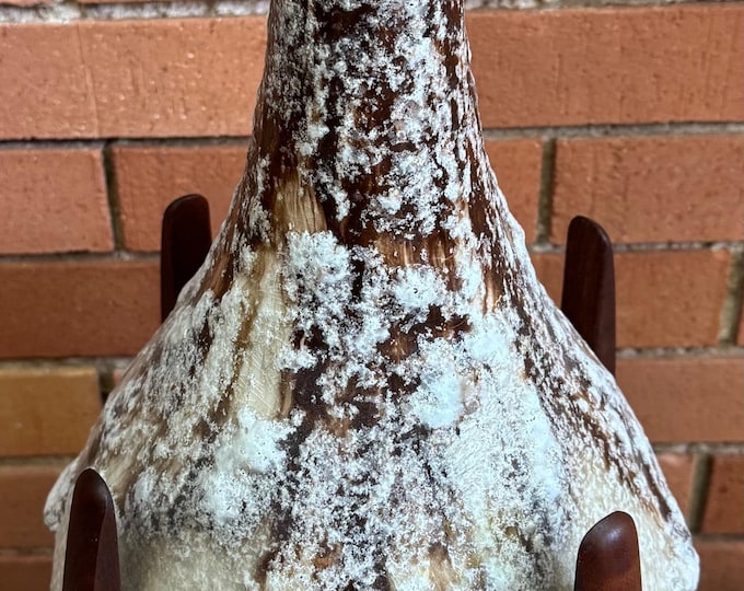 Vintage MCM Fat Lava Drip Ceramic Pottery Lamp Walnut Base Mid Century Modern 1960s