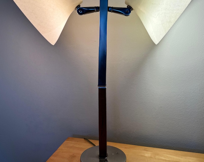Vintage MCM Adjustable Dual Fiberglass Shade Desk Lamp Mid Century 60s Lighting