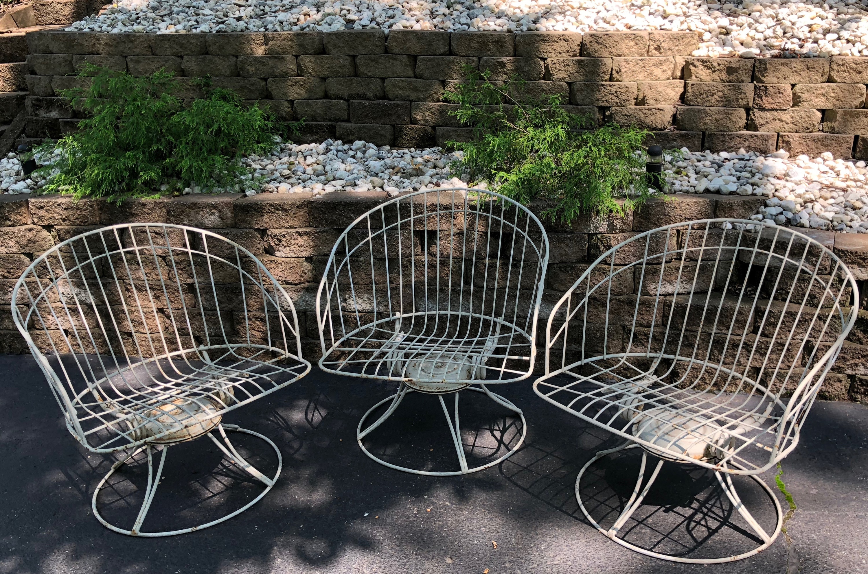 Mid century metal outdoor chairs sale