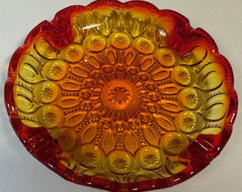 Vintage MCM L.E. Smith Moon Stars Amberina Glass Ashtray Decorative Mid Century