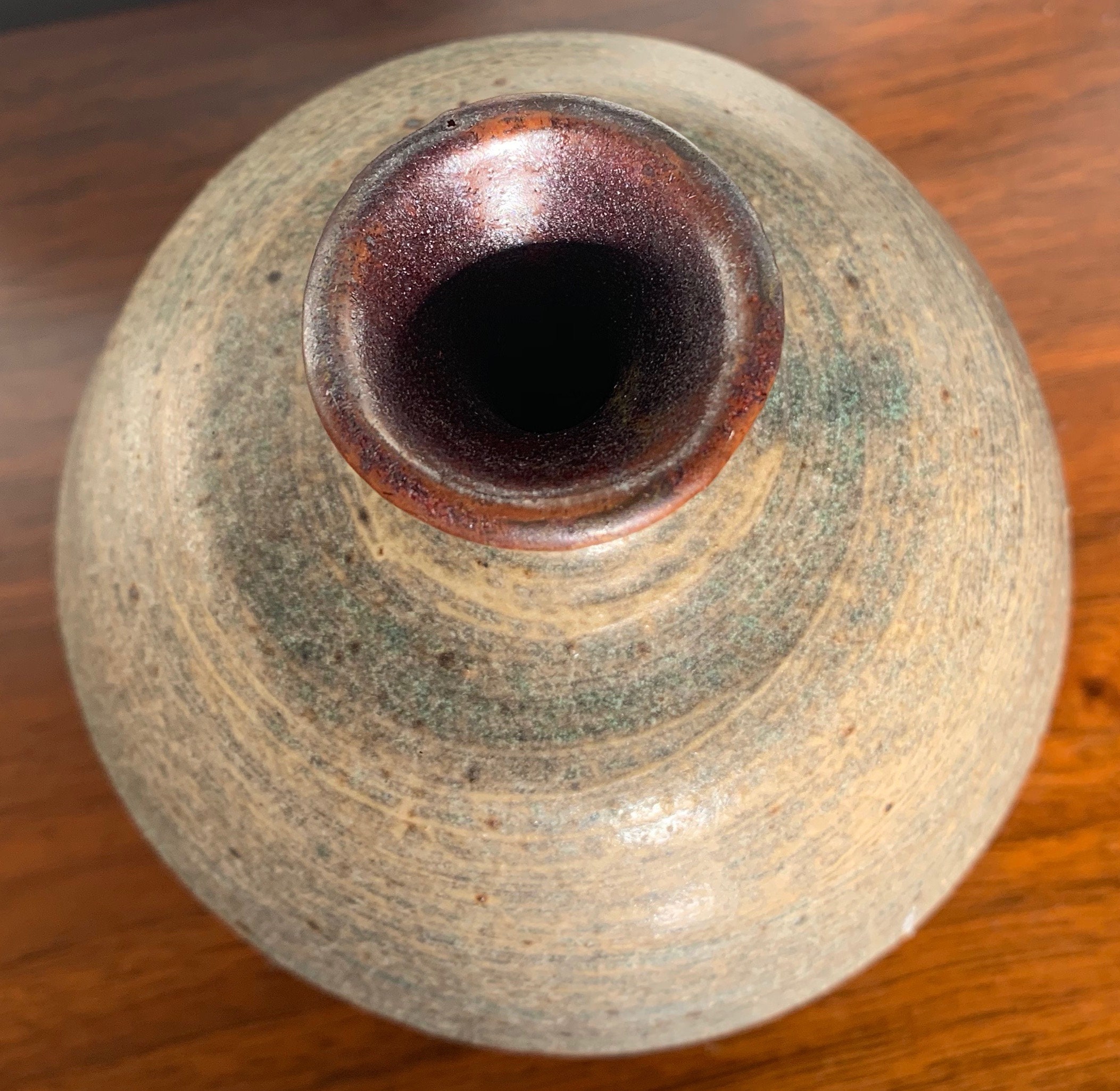 Decorative Vintage Ceramic Stoneware Vase Vessel Weed Pot display picture 1