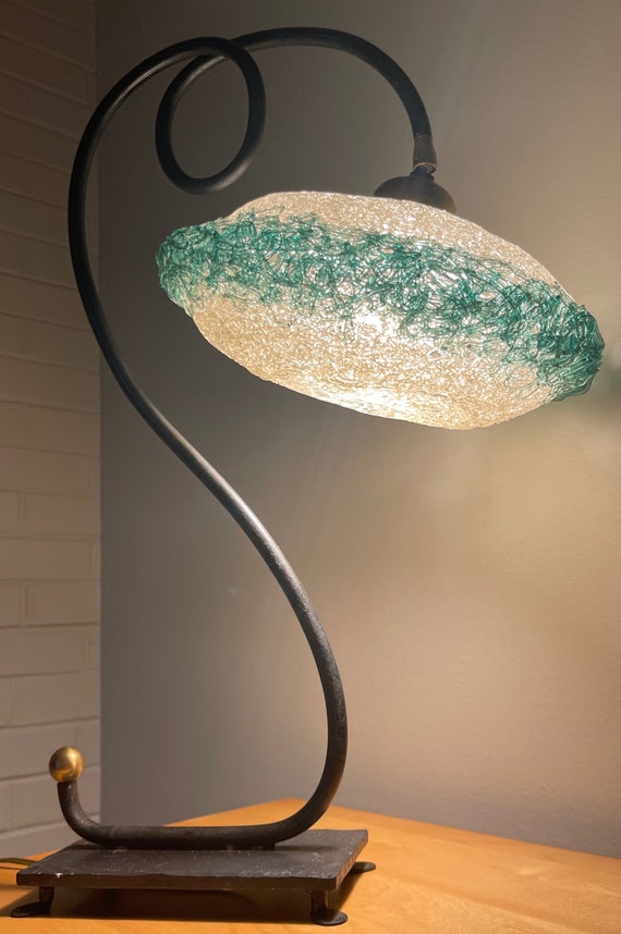 Vintage 70s Spun Acrylic UFO Saucer Lamp Metal Base Modern Vintage 70s Spun Acrylic UFO Saucer Lamp Metal Base Modern