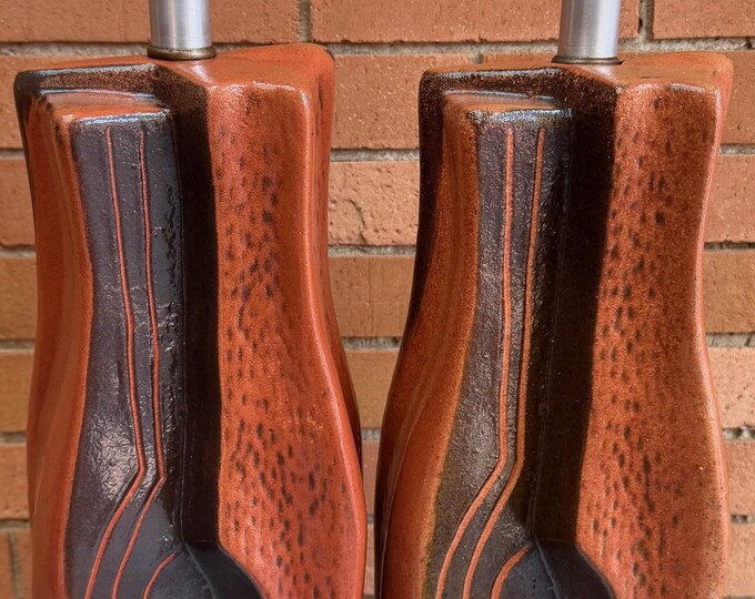 Pair Rare Vintage MCM Biomorphic Abstract Pottery Lamps Mid Century Modern Lighting 1950s