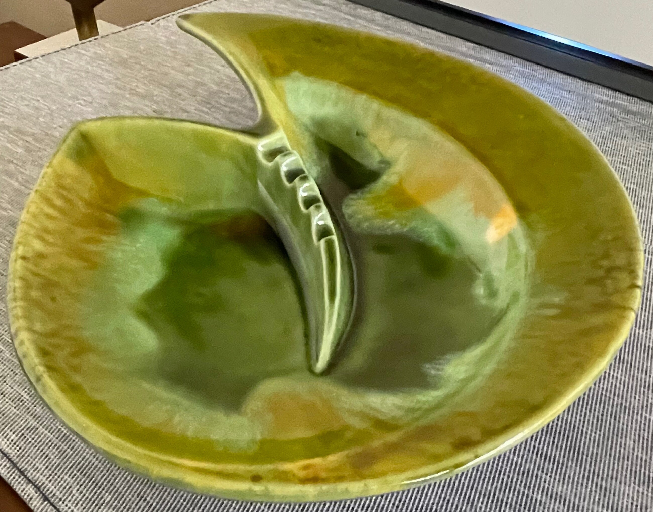 Vintage 50s 60s Ceramic Haeger Green Boomerang Ashtray Mid Century