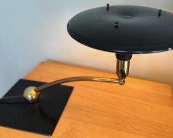 Vintage MCM Black Metal Wheeler Sight Light Cantilever Lamp Mid Century Modern