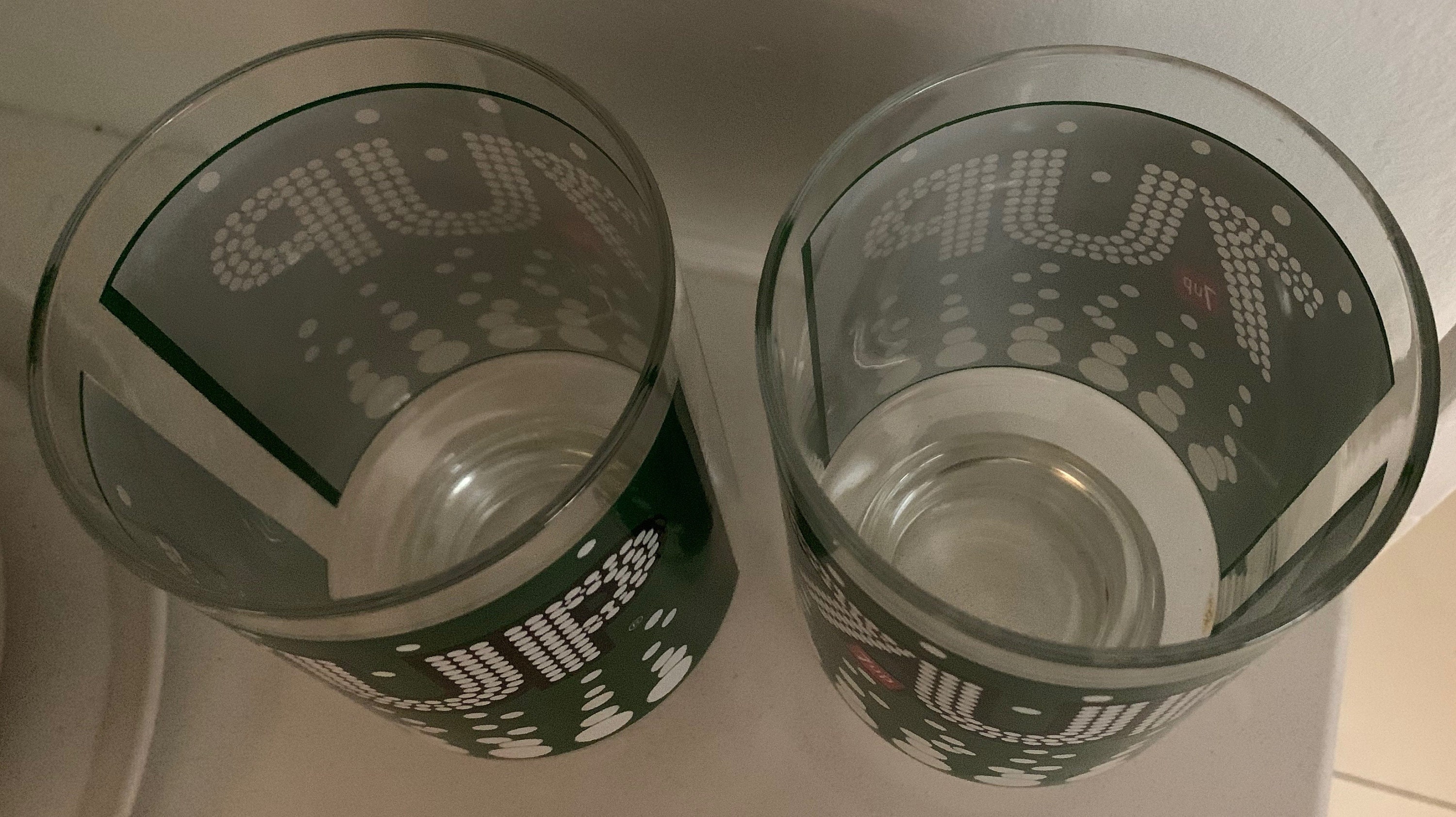 Fun Pair Large Vintage 7 UP Soda Cola Drink Glasses 32oz. Mod Design Pop  Green