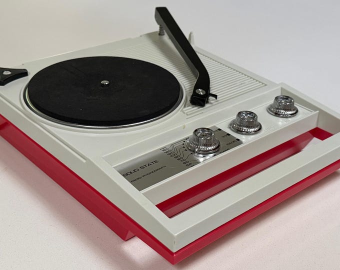 Vintage 70s Portable Plastic SOLID STATE Radio Phonograph Record Player Japan
