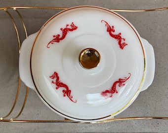 Vintage Mid Century Dragon Wheels Casserole w/ Lid Rickshaw Stand Fireking Gailstyn NOS 50s