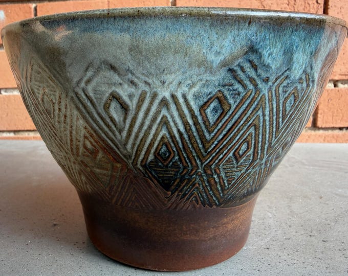 Vintage Pottery Craft Ceramic Bowl Etched Design Modern USA Signed Multi-Color