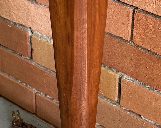 Vintage MCM Walnut Wood Brass Metal Lamp Mid Century Modern Lighting 1960s