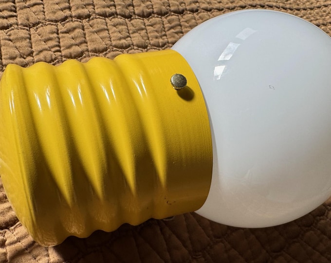 Vintage MCM Pop Art Lightbulb Lamp Yellow Metal Pendant Swag Mid Century Modern