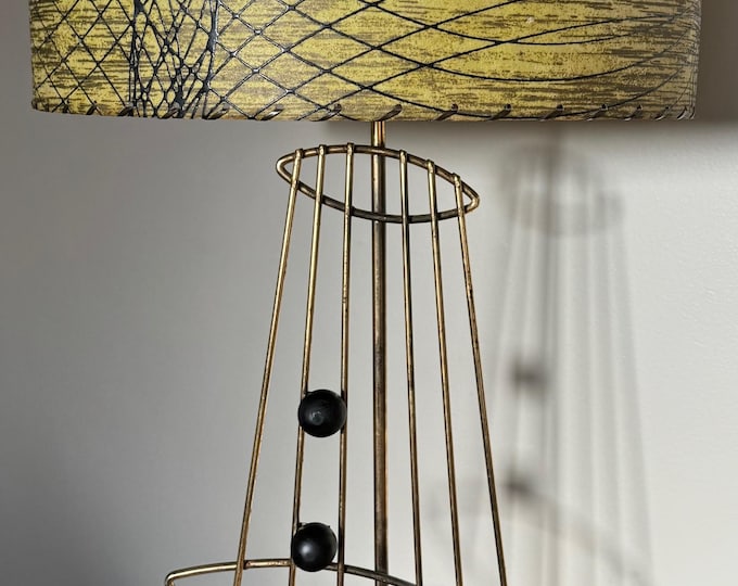 Rare Vintage MCM Abstract Lamp Fiberglass Shade Atomic Era Mid Century Lighting 50s