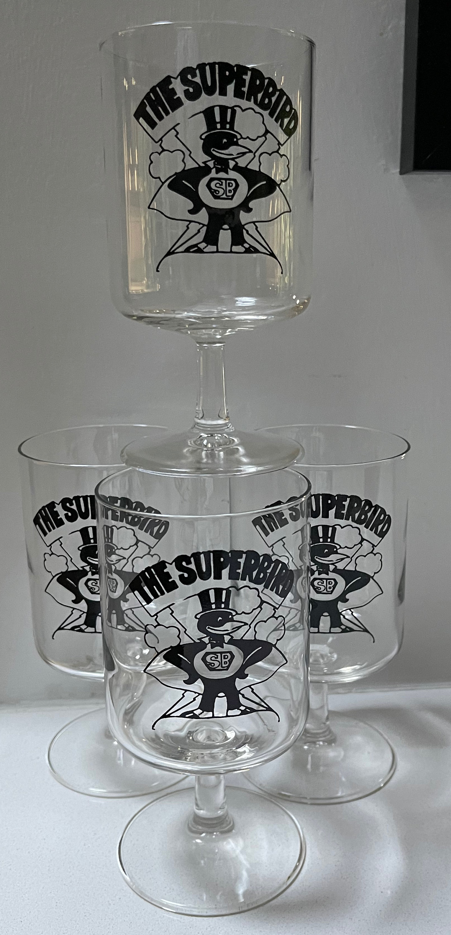 Set 4 Vintage 70s The Superbird Bird Crow Stem Drinking Glasses Black  Graphics