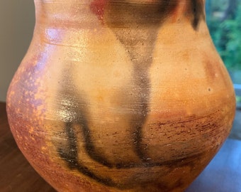 Beautiful Hand Crafted Studio Pottery Ceramic Stoneware Vase Mid Century Modern Signed