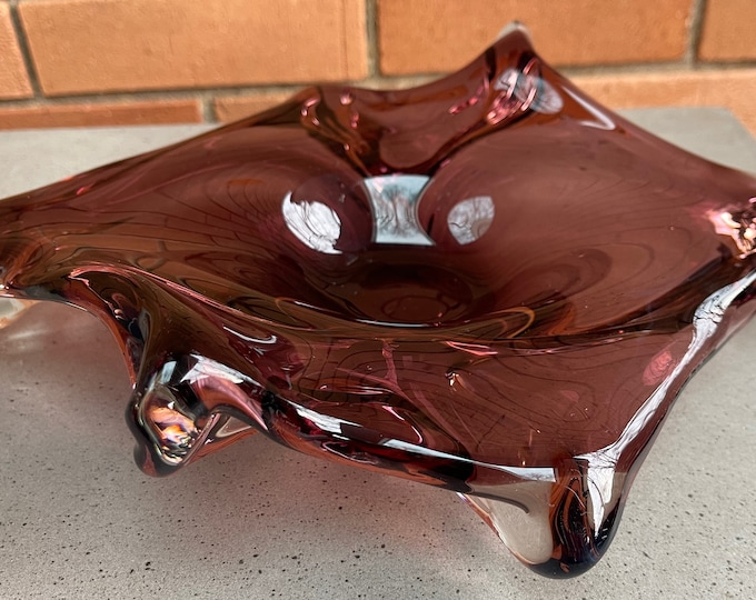 Nice Vintage Decorative Purple Clear Biomorphic Freeform Sculptural Glass Dish Mid Century Modern Atomic Era