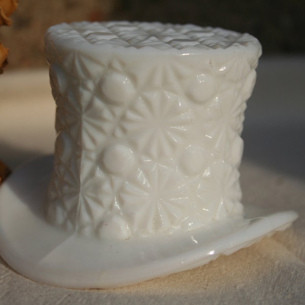 Vintage Milk Glass Top Hat Fenton Buttons and Daisies Pattern Toothpick Holder Ring Catcher Tea Party Mad Hatter Accent Candle Holder