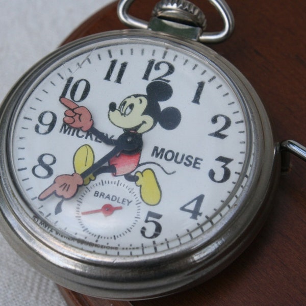 Amazing  Vintage Bradley Walt Disney Productions Mickey Mouse Wind Up Pocket Watch Wonderful Working Condition 1970s