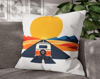 Retro Van Road Trip Kissenbezug | Sunset Camper Dekokissen | Modernes RV Reisedesign