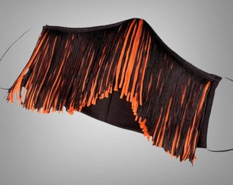 Schwarze Gesichtsmaske mit 10 cm schwarzem und orangefarbenem Rand