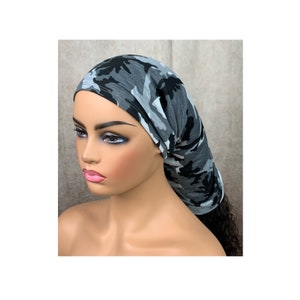 Lightweight Black and White Camouflage Wide Scrunch Headband image 5