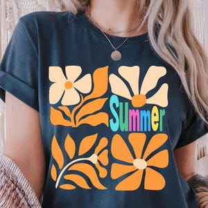 vintage flower t-shirt Retro roses shirt oversized tshirt Rock n Roll shirt Gothic flower tshirt  Floral Graphic tee,vintage roses shirt