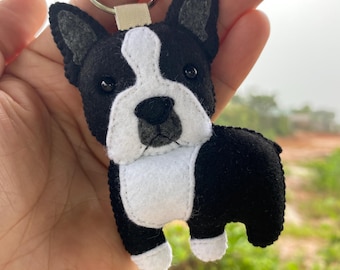 専用 ハンドメイド 刺繍 ダックス ボストンテリア キーホルダー