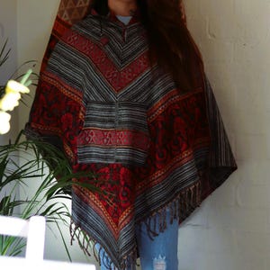 Hooded Poncho For Men & Women, Himalayan Yak Wool Blend Handmade Mothers Day Gift Hoodie Poncho Woolen Shawl