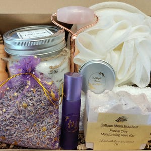 Lavender Spa Gift Basket: Handcrafted Relaxation Set