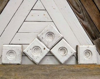 Victorian Plinth Block | Architectural Salvage Moulding White Farmhouse Chippy | Antique Wooden Bullseye Door Trim | Vintage Home