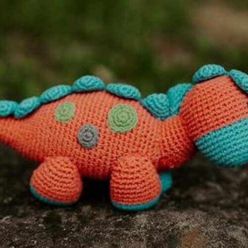 mini steggi the stegosaurus