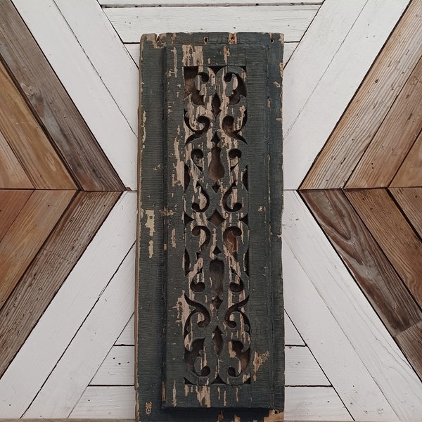 Frieze Board | Architectural Salvage | Decor | Vintage Wall Hanging | Antique | Gingerbread Fretwork | Small Headboard | Rustic Farmhouse