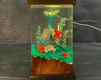 Mermaid Resin Lamp – Handmade LED Ocean Light with Coral & Starfish | Fantasy Underwater Decor for Girls, Kids, and Gifts