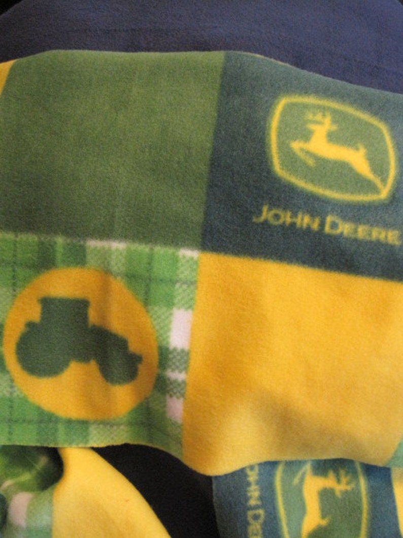 Fan Scarf John Deere
