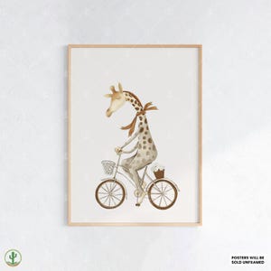 Fahrrad Giraffe Illustration | Kunstdruck Kinderzimmer | Niedliches Babyzimmer Dekor | Poster für Kinder | Druckbare Babyzimmer Kunst