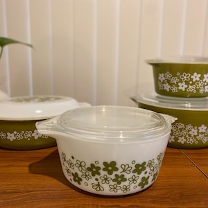 1970s Pyrex collectibles: 4 piece vintage casserole dish set