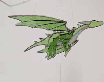 Atrapasol digital de dragón volador con vitrales: alas articuladas, decoración de fantasía, patrón digital de dragón 3D, atrapasol DIY.