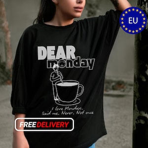 チームワークユニセックスTシャツ、同僚へのオフィスユーモアモチベーションシャツ、チームギフト、オフィスウェア、面白いチーム、コーヒー愛好家へのギフト、仕事サバイバル