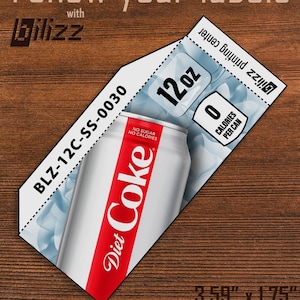 Puede incluir: Imagen promocional para etiquetas de Diet Coke. La imagen presenta una lata de Diet Coke blanca y roja con el texto "Diet Coke" en una franja roja. La etiqueta también incluye el texto "12 oz" y "0 calorías por lata". El texto "renew your labels" está en la parte superior.