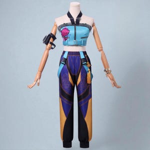 Cosplay Kpop Demon Hunter Girls Costume | Zoey Inspired Stage Outfit | Printed Fabric Women’s Suit for Halloween & Parties