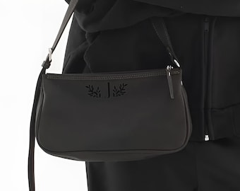 Womens leather shoulder bag, Small shoulder purse with zipper, Minimalist leather bag, Handmade leather bag, Casual bag, Elegant leather bag