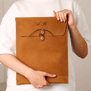 Personalized Leather Document Holder, A4 & US Letter Folder, Crazy Horse Portfolio, Office File Organizer, Professional Gift for Men Women