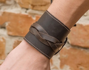 Wide leather cuff bracelet, Mens leather bracelet cuff, Handmade leather bracelet, Leather wrist cuff for men, Leather wristbands men