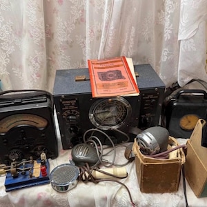 Rare Vintage Radio Test Equipment Lot Windsor Signal Generator AVO Avometer EMI Watt Meter Microphones 1940s 1950s. As it IS!