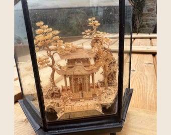 ガラスケースに入った中国彫刻の木製ジオラマ - Etsy 日本