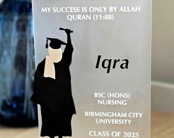 Personalised Graduation Gift For Her,  Muslim Female Graduation Frame/Plaque, Class of 2026