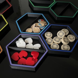 Vassoio esagonale magnetico di base: organizzatore di gettoni e dadi stampato in 3D per giochi da tavolo